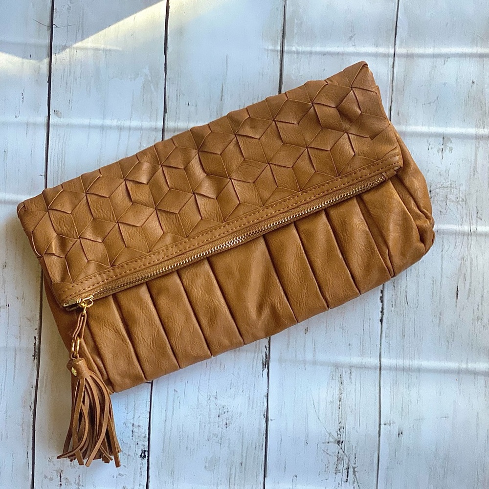 Urban Expressions tan evening clutch